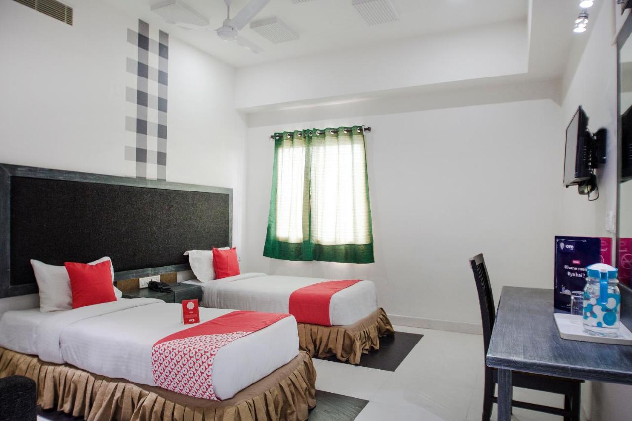 Hotel O Palak Residency Near Erragadda Metro Station Хайдарабад Экстерьер фото